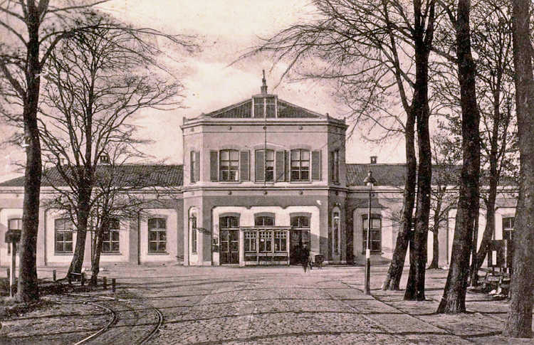 p 21 - Hoogeveen station ca 1910.jpg